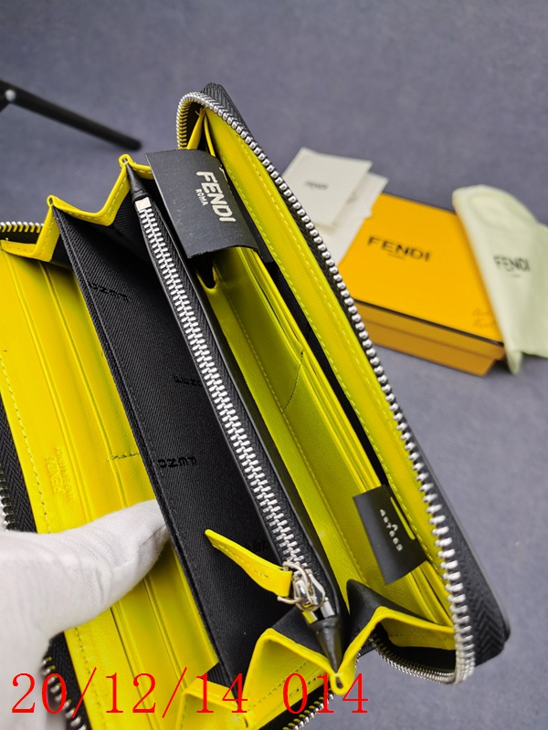 超激安ブランド財布偽物角部分ディテール